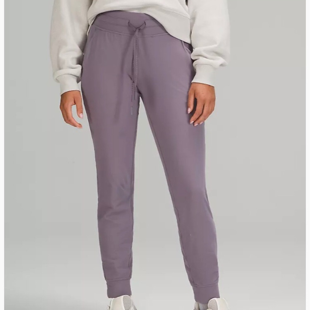 Lululemon Ready to Rulu high rise jogger, size 4